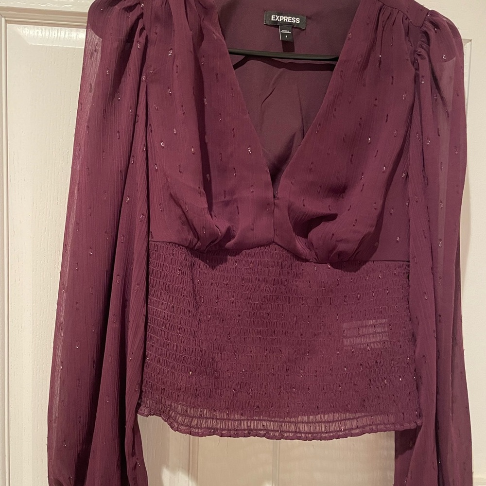 Express plum blouse New without tags - Picture 2 of 3